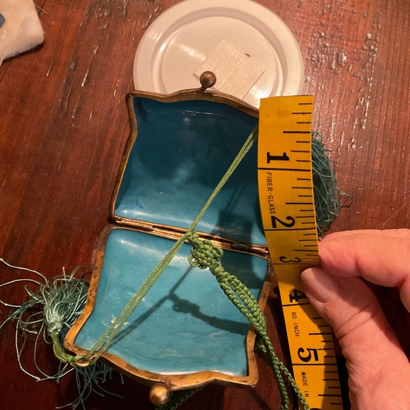 Vintage Enamel Purse - Picture 2 of 5
